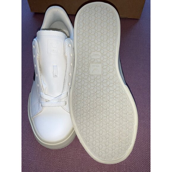 Veja Campo Sneaker in Extra White & Black 38 7 Ne with Box Womens Athletic SHoes - Picture 9 of 15